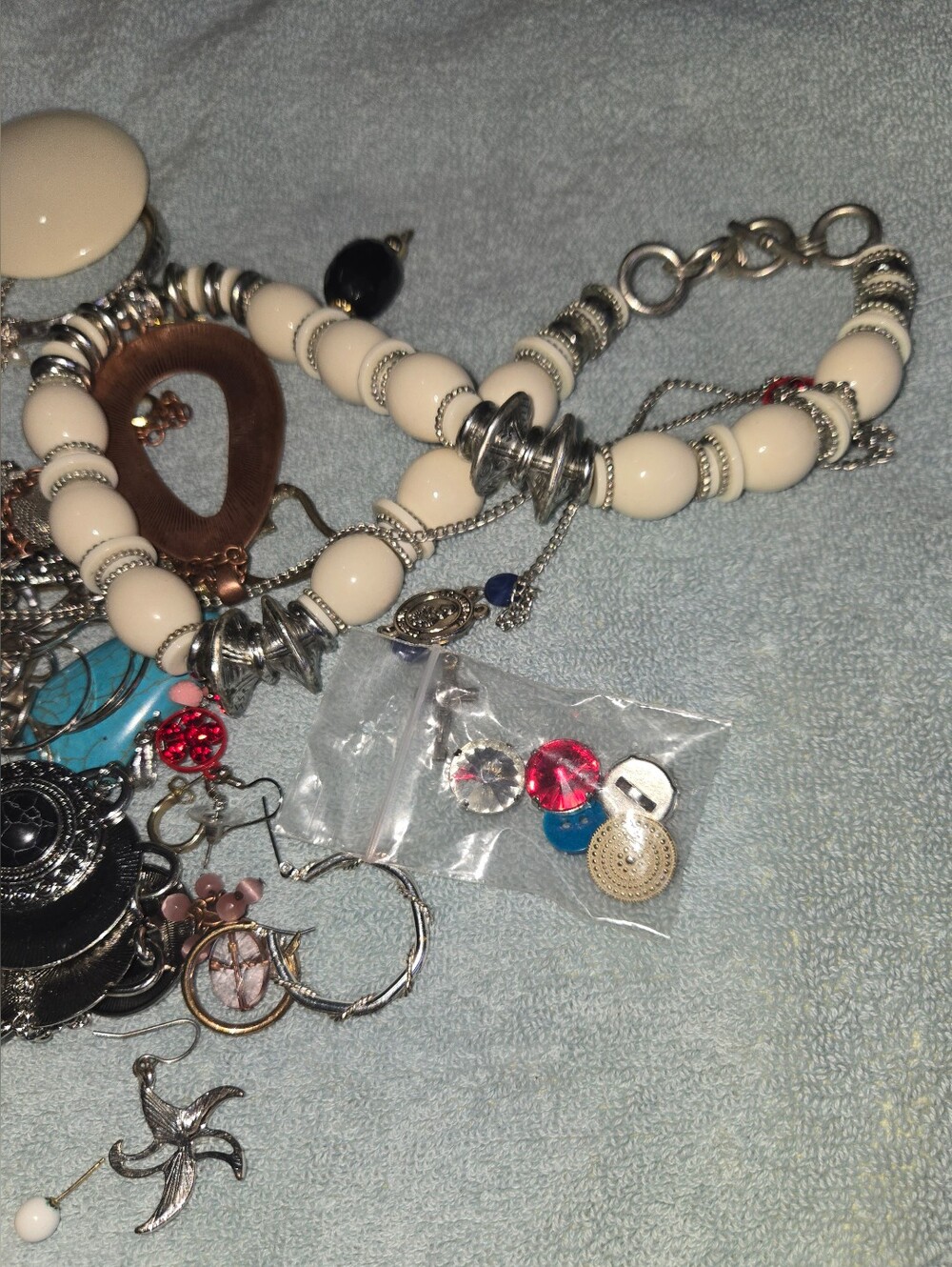 Lot Of Jewelry READ DESCRIPTION - Picture 3 of 12